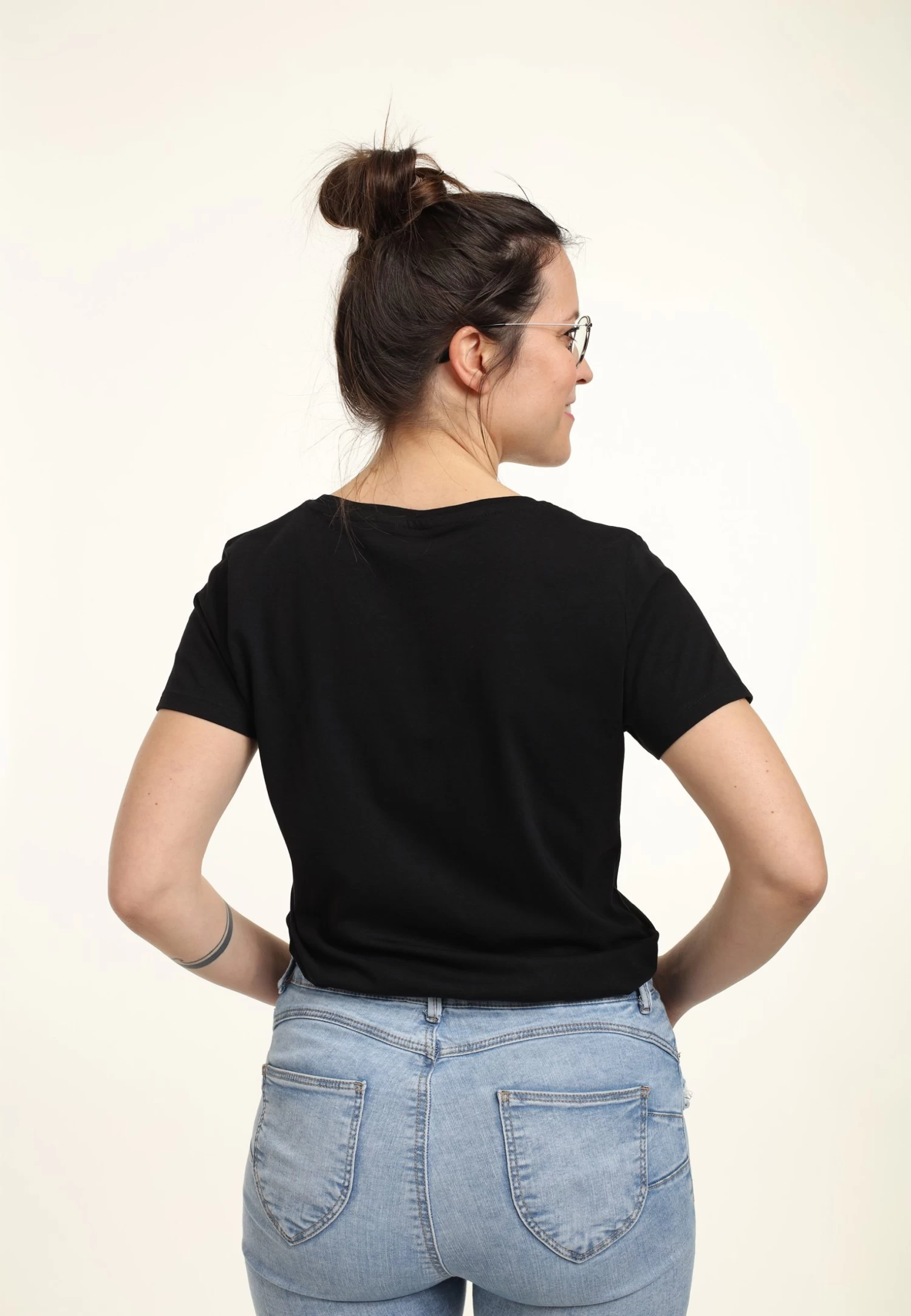 Disney Mickey Classic Minnie Wink - T-Shirt Print - Black 2 Disney Mickey Classic Minnie Wink - T-Shirt Print - Black - Afbeelding 2