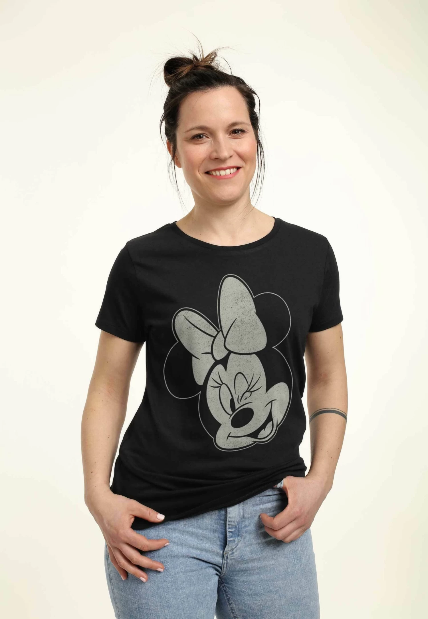 Disney Mickey Classic Minnie Wink - T-Shirt Print - Black 3 Disney Mickey Classic Minnie Wink - T-Shirt Print - Black - Afbeelding 3