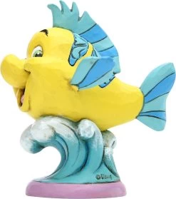 Disney Beeldje - Traditions Collectie - Go Fish - Flounder From The Little Mermaid / Botje Uit De Kleine Zeemeermin -Mode Verkoop 1063x1200