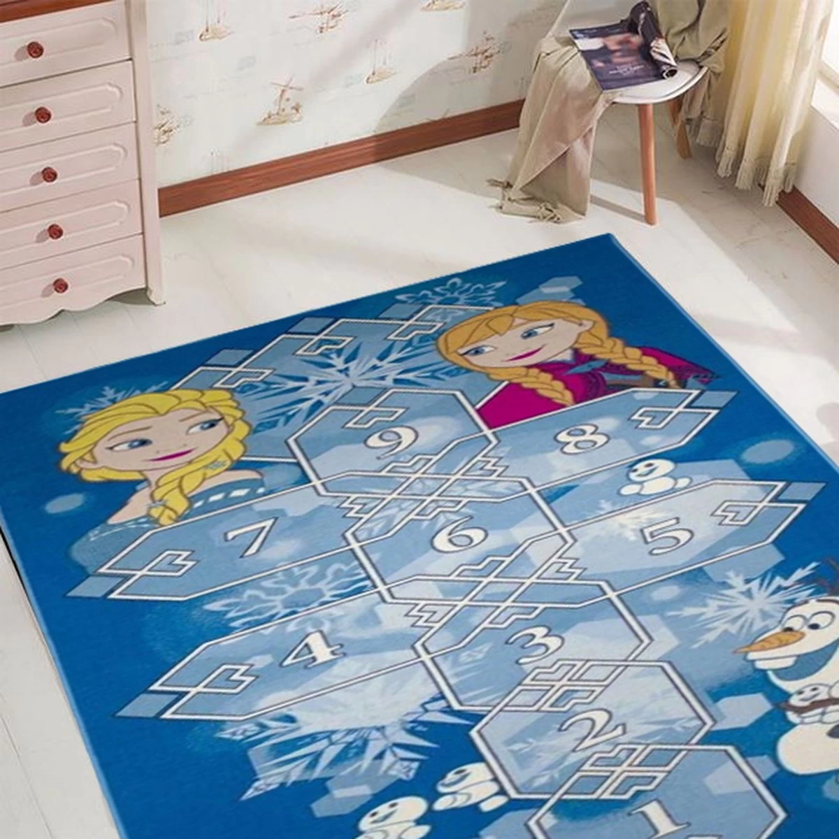 Disney Frozen Hinkelspel 77 Speelkleed - Officieel Gelicentieerd - 95x200 Cm - Blauw - Vloerkleed - Speeltapijt 4 Disney Frozen Hinkelspel 77 Speelkleed - Officieel Gelicentieerd - 95x200 Cm - Blauw - Vloerkleed - Speeltapijt - Afbeelding 4