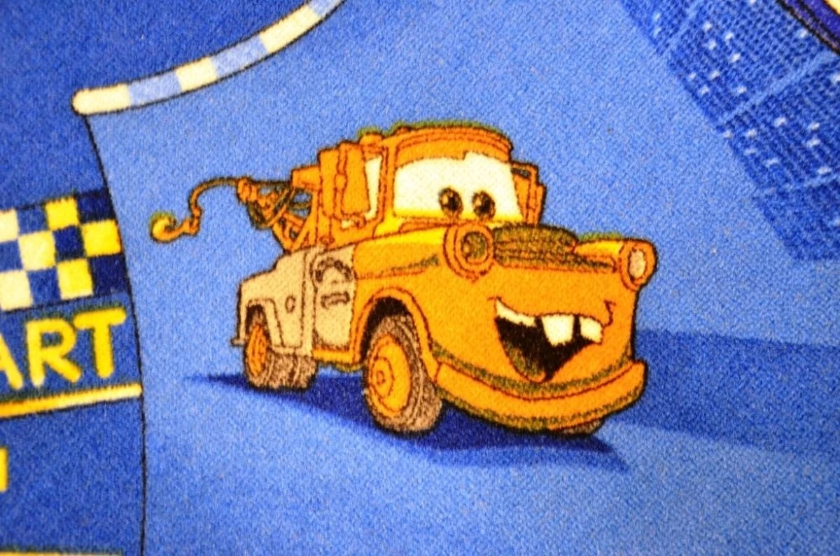 Disney Cars 77 Speelkleed - Officieel Gelicentieerd - 95x133 Cm - World Of Cars - Blauw - Vloerkleed - Speeltapijt 5 Disney Cars 77 Speelkleed - Officieel Gelicentieerd - 95x133 Cm - World Of Cars - Blauw - Vloerkleed - Speeltapijt - Afbeelding 5