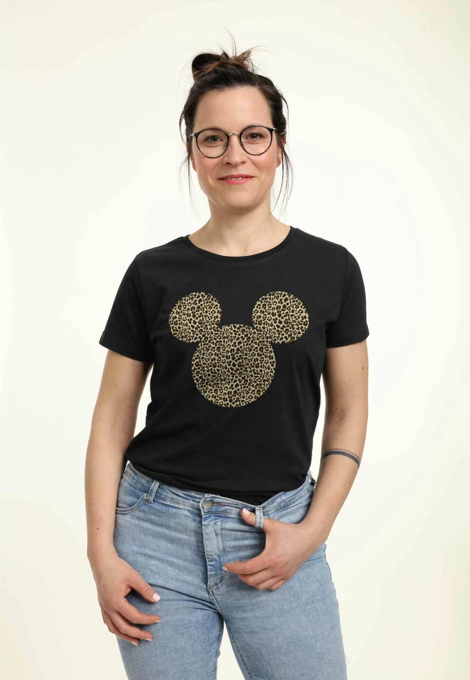 Disney Mickey Classic Animal Ears - T-Shirt Print - Black 4 Disney Mickey Classic Animal Ears - T-Shirt Print - Black - Afbeelding 4