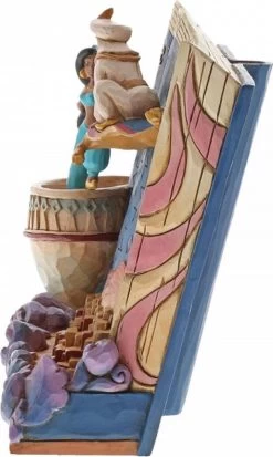 Disney Traditions Beeldje Romance Takes Flight 14,5 Cm -Mode Verkoop 718x1200 1