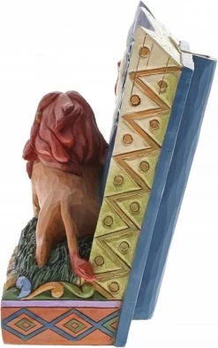 Disney Beeldje - Traditions Collectie - Remember Who You Are (Storybook The Lion King / Leeuwenkoning) -Mode Verkoop 752x1200 1