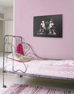 Disney - Canvas - Mickey & Minnie - Kissing - Wit-Zwart - 50x70 Cm 8 Disney - Canvas - Mickey & Minnie - Kissing - Wit-Zwart - 50x70 Cm -Mode Verkoop 941x1200 3